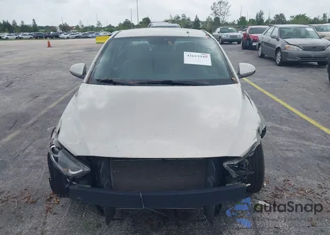 2017 Hyundai Elantra Se z USA, uszkodzony, nr VIN KMHD74LF5HU072543
